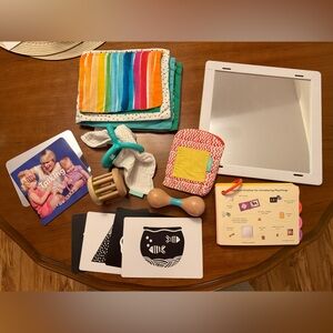 Lovevery The Charmer Play Kit